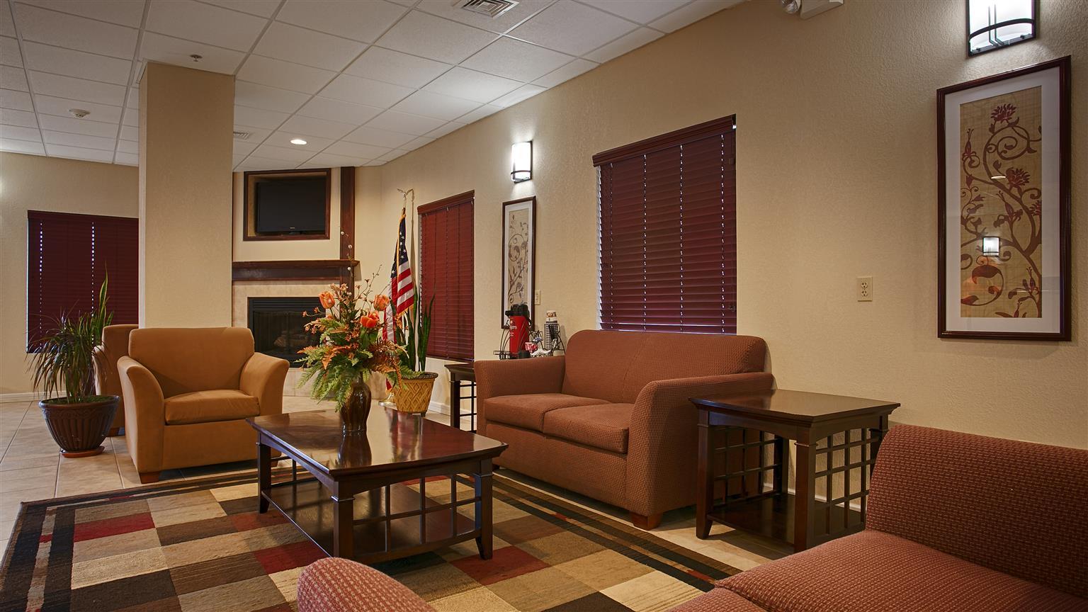 Best Western Plus Springfield Airport Inn Exterior photo